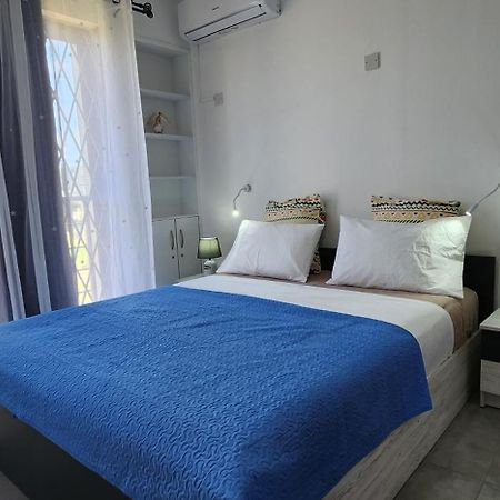 Sandstone Luxury 2 Bedroom Apartment With Lift And Common Pool Flic-en-Flacq Εξωτερικό φωτογραφία